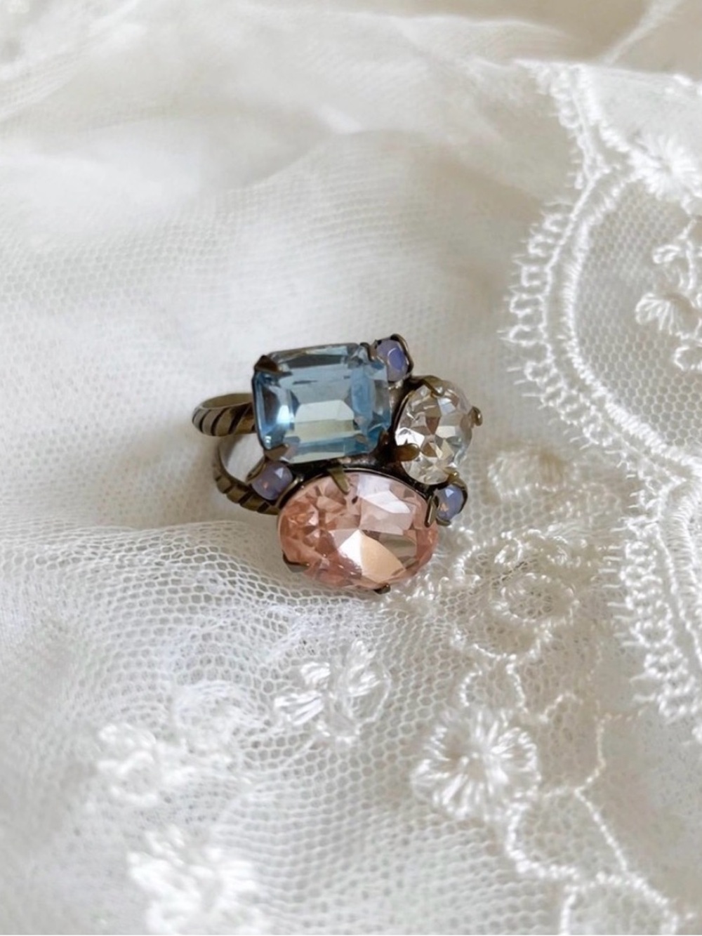 Sorrelli Crystal Cluster Statement Ring Antique Brass Tone Adjustable Blue Peach